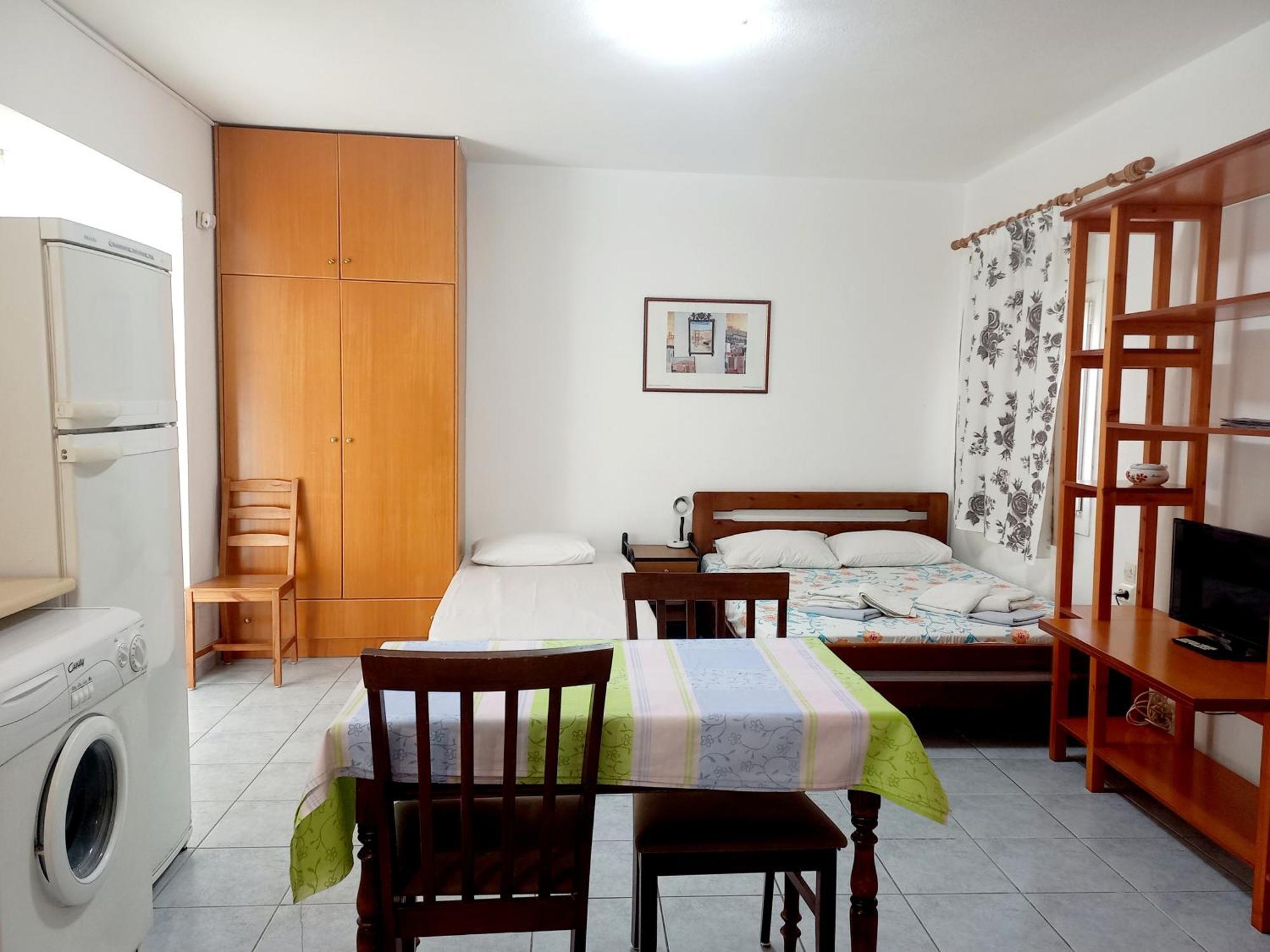 Apartment Kasper Skiathos Town Bagian luar foto